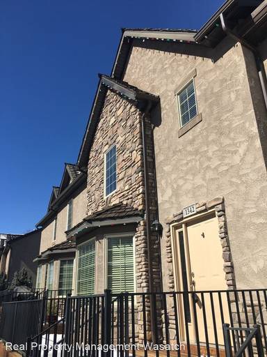 Main picture of 1342 E Lake Springs Ln