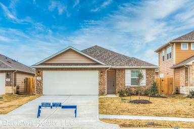 Main picture of 7035 Toluca Dr