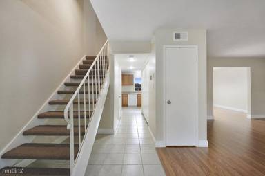 Main picture of 661 Beach Park Blvd
