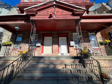 Main picture of 4129 W Girard Ave