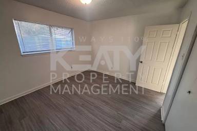 Main picture of 116A Rials Dr