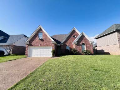 Main picture of 6682 Whitten View Ln