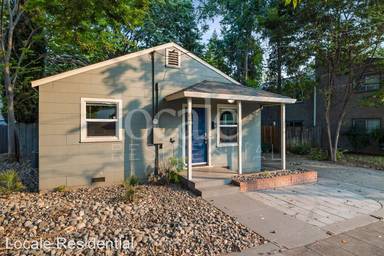 Main picture of 821 W 4th St