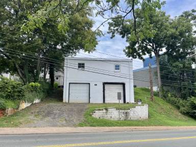Main picture of 132 Carlton Rd