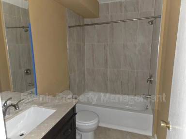 Main picture of 3043 Idylwilde Blvd