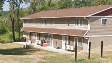 Main picture of 705 W Park St