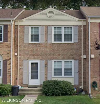 Main picture of 2893 Seminole Rd
