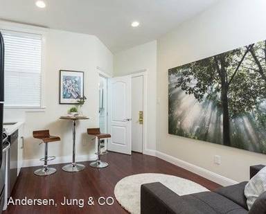 Main picture of 1754 Mission St