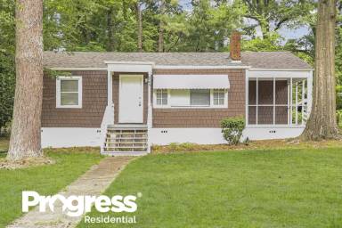 Main picture of 845 Sunset Dr