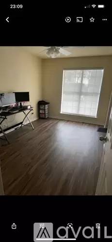 Main picture of 3310 Douglas Ave