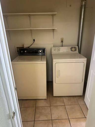 Main picture of 1524 Lead Ave SE