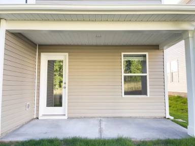 Main picture of 211 Boneset Dr