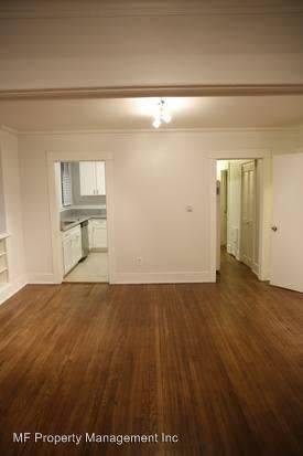 Main picture of 2310 N Cahuenga Blvd