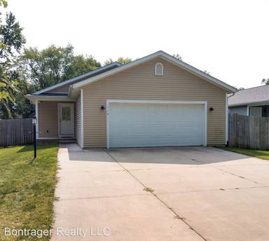 Main picture of 1306 Division St