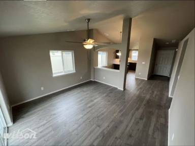Main picture of 6114 Crown Crest Ave