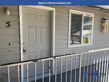 Main picture of 756 N Riverside Ave