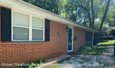 Main picture of 325 Sanborne St