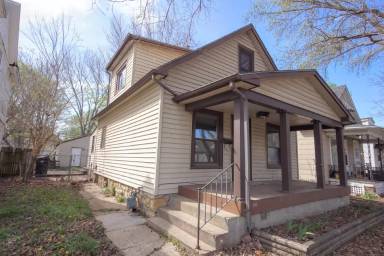Main picture of 505 NE Freeman Ave