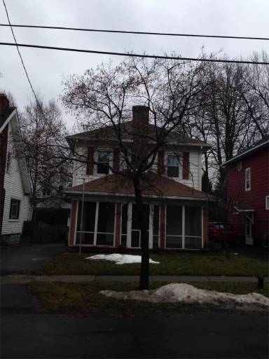 Main picture of 276 Briggs St