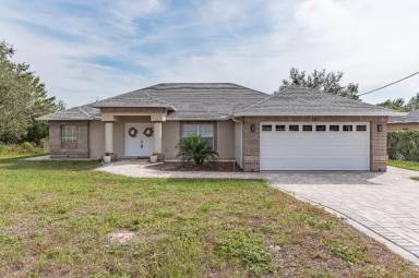 Main picture of 14037 Amero Ln