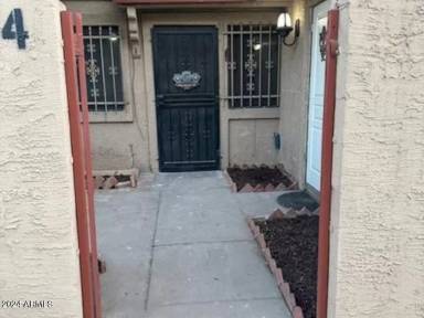 Main picture of 3954 W Palomino Rd