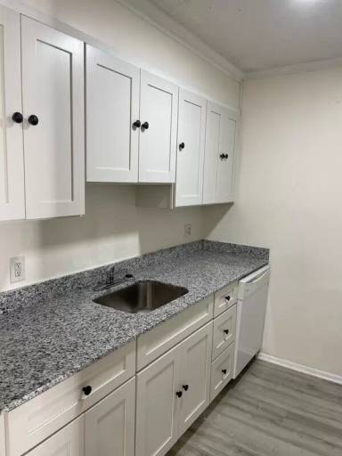 Main picture of Lexington Green Condominiums