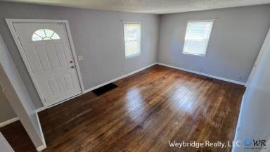 Main picture of 6259 Mayflower Ave