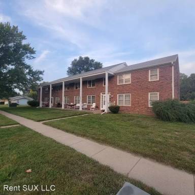 Main picture of 2917 2nd Ave