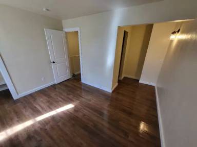Main picture of 264 Coventry Ct
