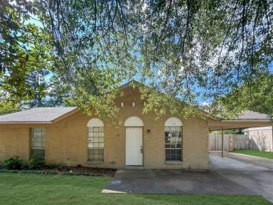 Main picture of 8055 Whitebrook Dr