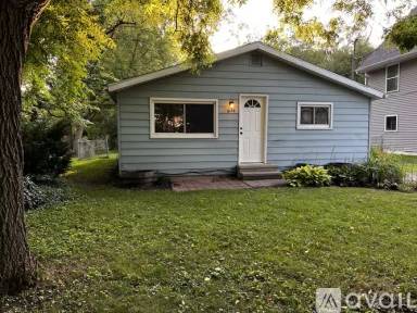 Main picture of 6133 Pollard Ave