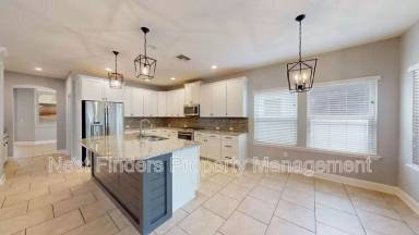 Main picture of 152 Prospect Ln