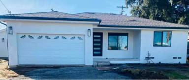 Main picture of 22656 Miranda St