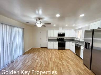 Main picture of 940 Edwina Way
