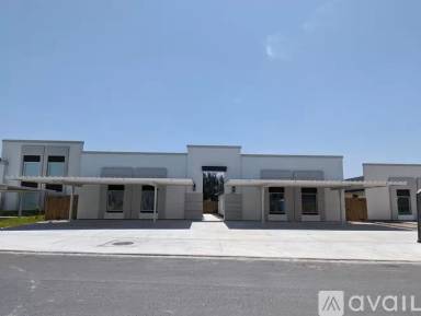 Main picture of 3802 N Robin Ave