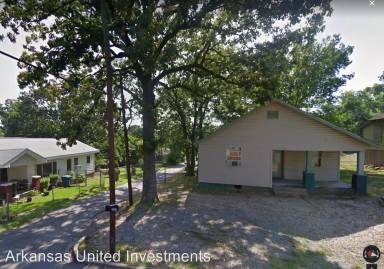 Main picture of 1901 Johnson St