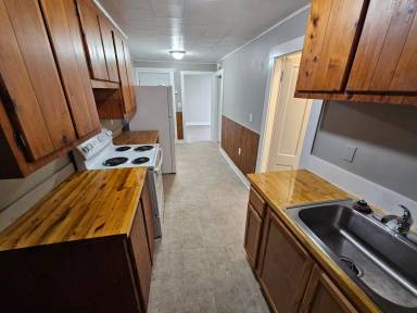 Main picture of 36 Spruce St