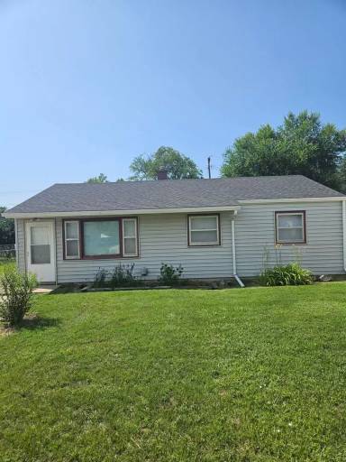Main picture of 705 E Tallent St