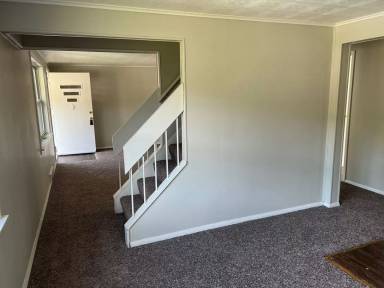 Main picture of 310 Greenway Dr