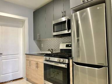 Main picture of 400 Central Ave