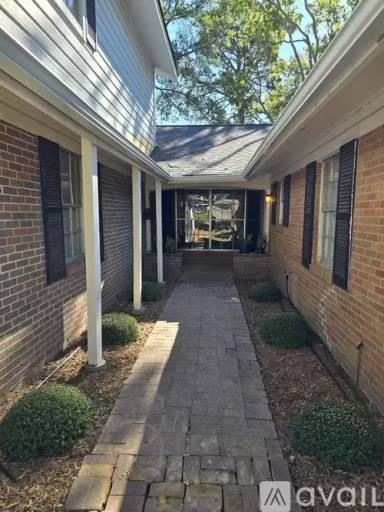 Main picture of 3334 Brookside Dr