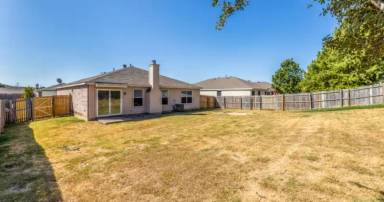 Main picture of 1405 Dundee Dr