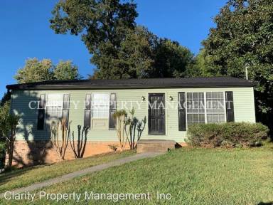 Main picture of 2218 Cloverleaf Cir SE