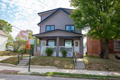 Main picture of 654 Gilbert St