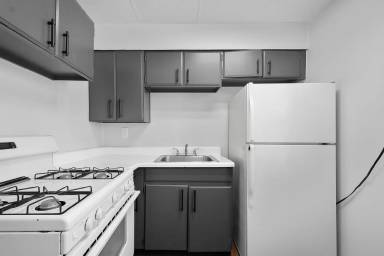 Main picture of 2720 Churchview Ave