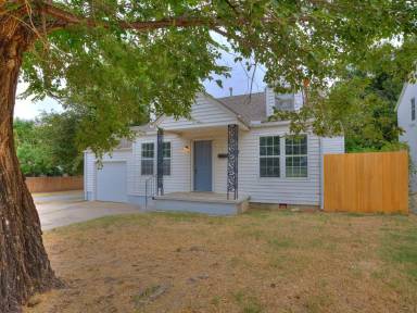 Main picture of 3845 NW 13th St
