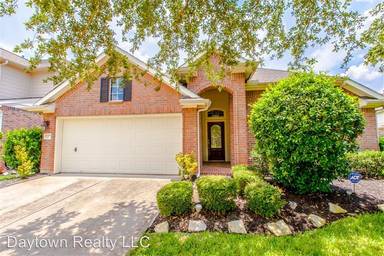 Main picture of 2029 Shore Breeze Dr
