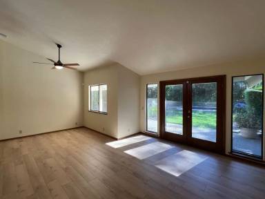 Main picture of 1386 Cloverdale Cir