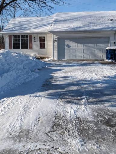 Main picture of 2947 Popplewood Ct