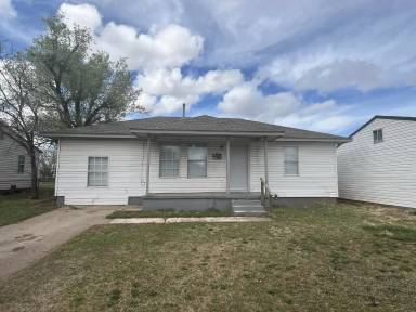 Main picture of 1503 SE 64th St